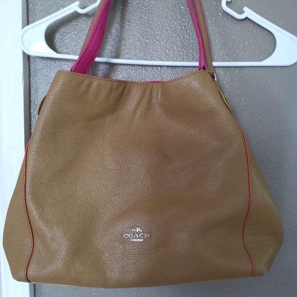 Coach bag, Excellent Condition - Picture 7 of 14